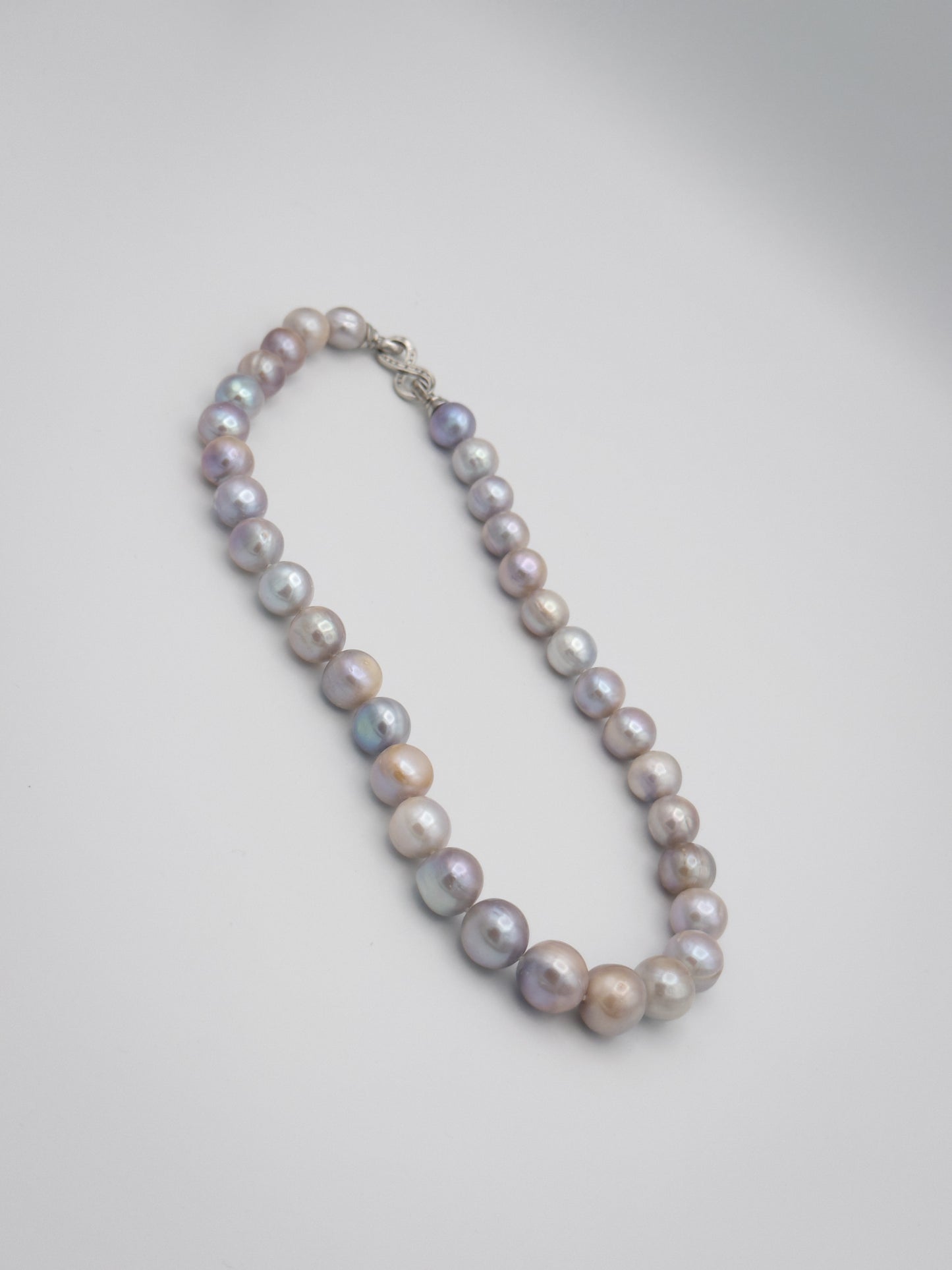 10-13.5mm Round Natural Silver/Purple/Blue Pearl Necklace