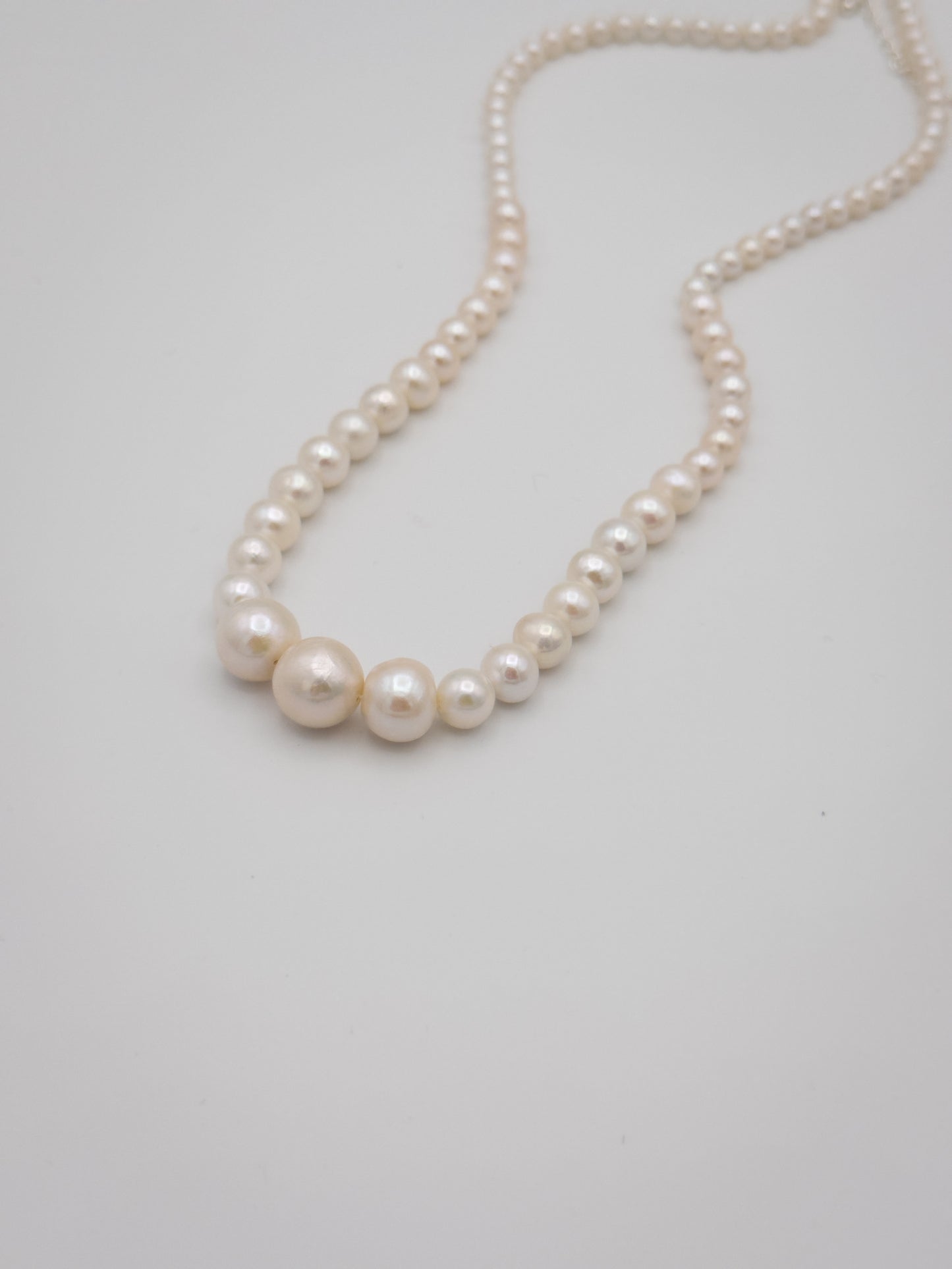 4.5-11mm Round Graduated Natural White Pearl Necklace