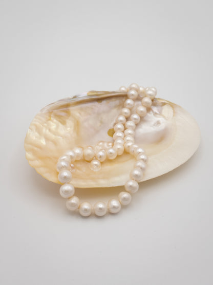 7.5-9mm Round Natural White Pearl Necklace