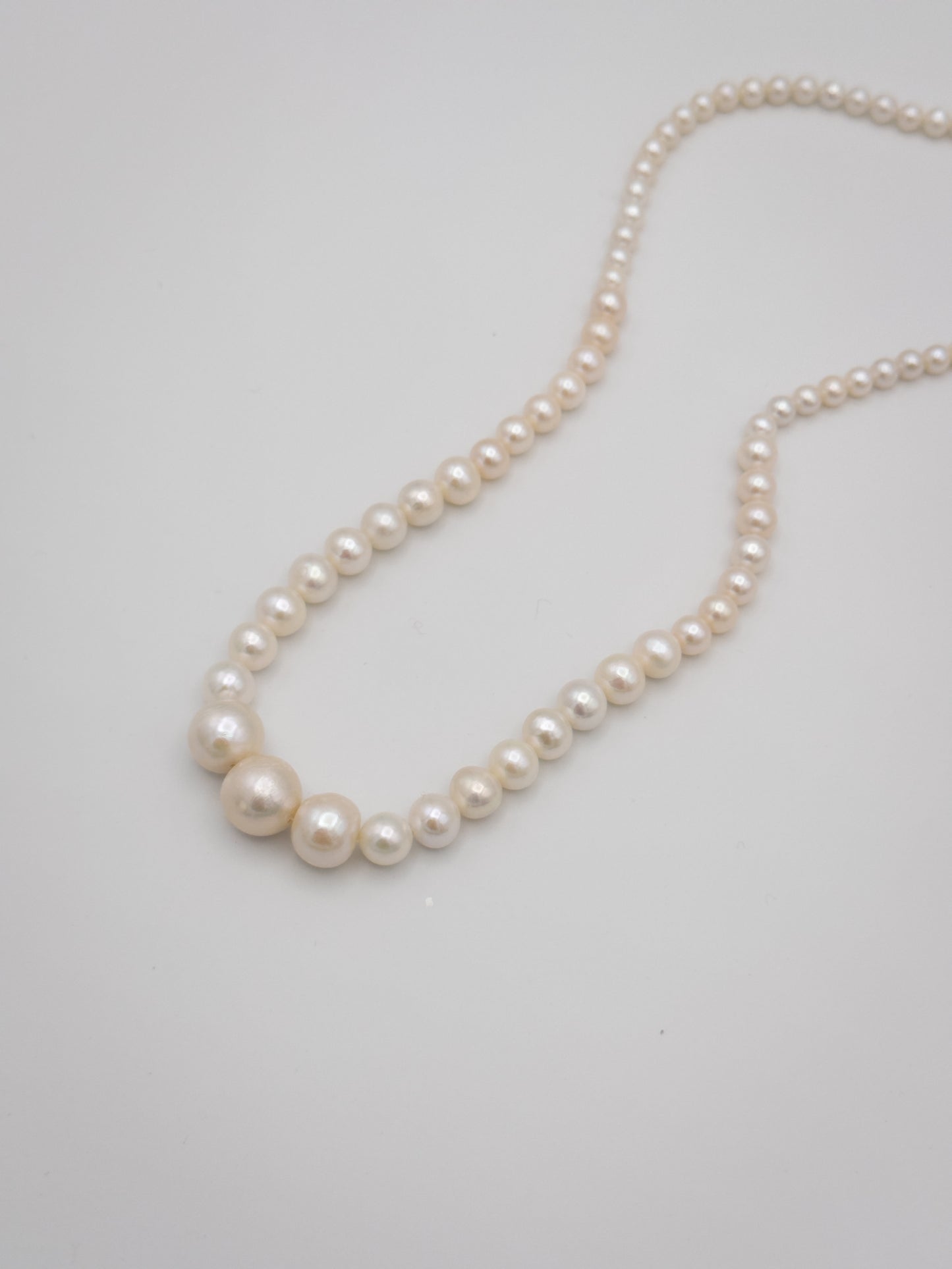 4.5-11mm Round Graduated Natural White Pearl Necklace