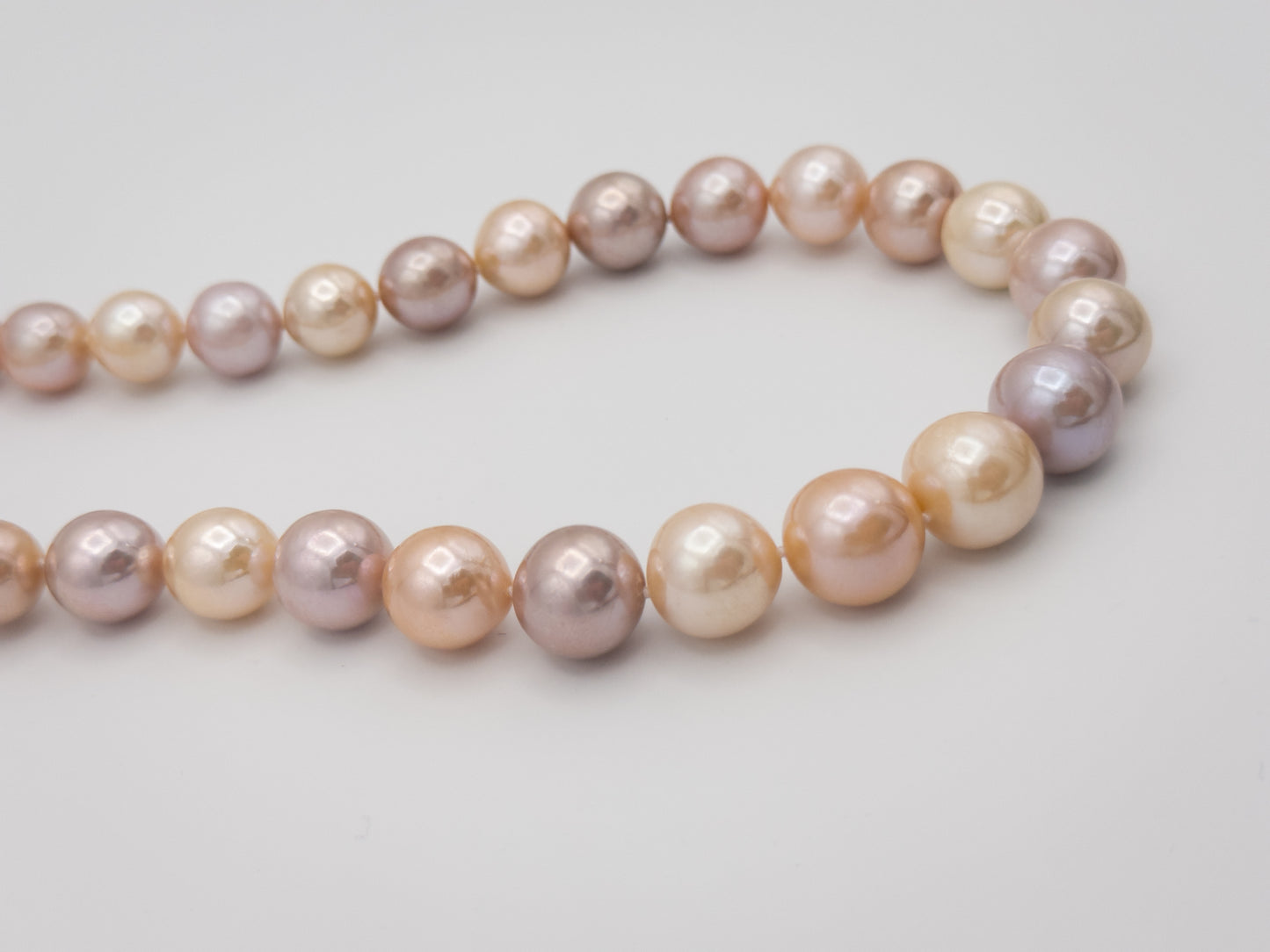 10.5-13.5mm Round Natural Candy Color Pink/Purple/Champagne Pearl Necklace