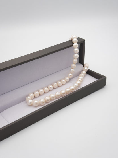 7.5-9mm Round Natural White Pearl Necklace